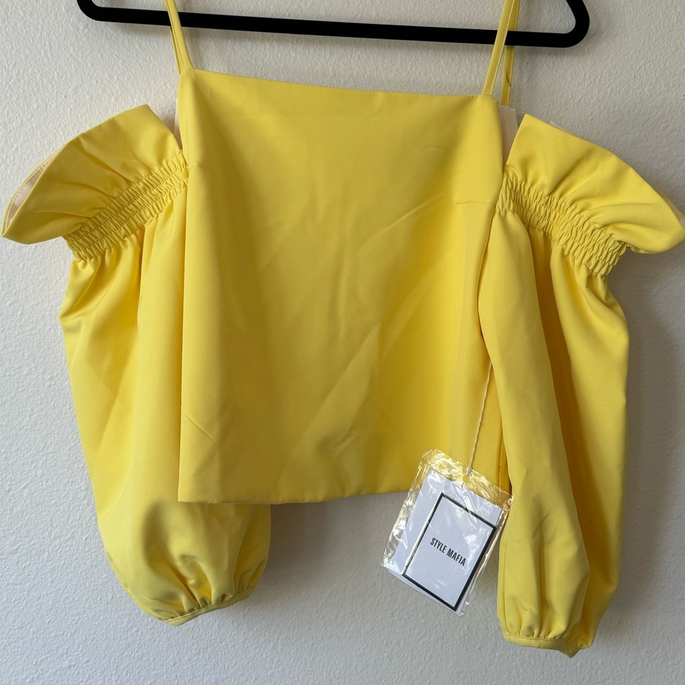 Open back Style Mafia blouse
